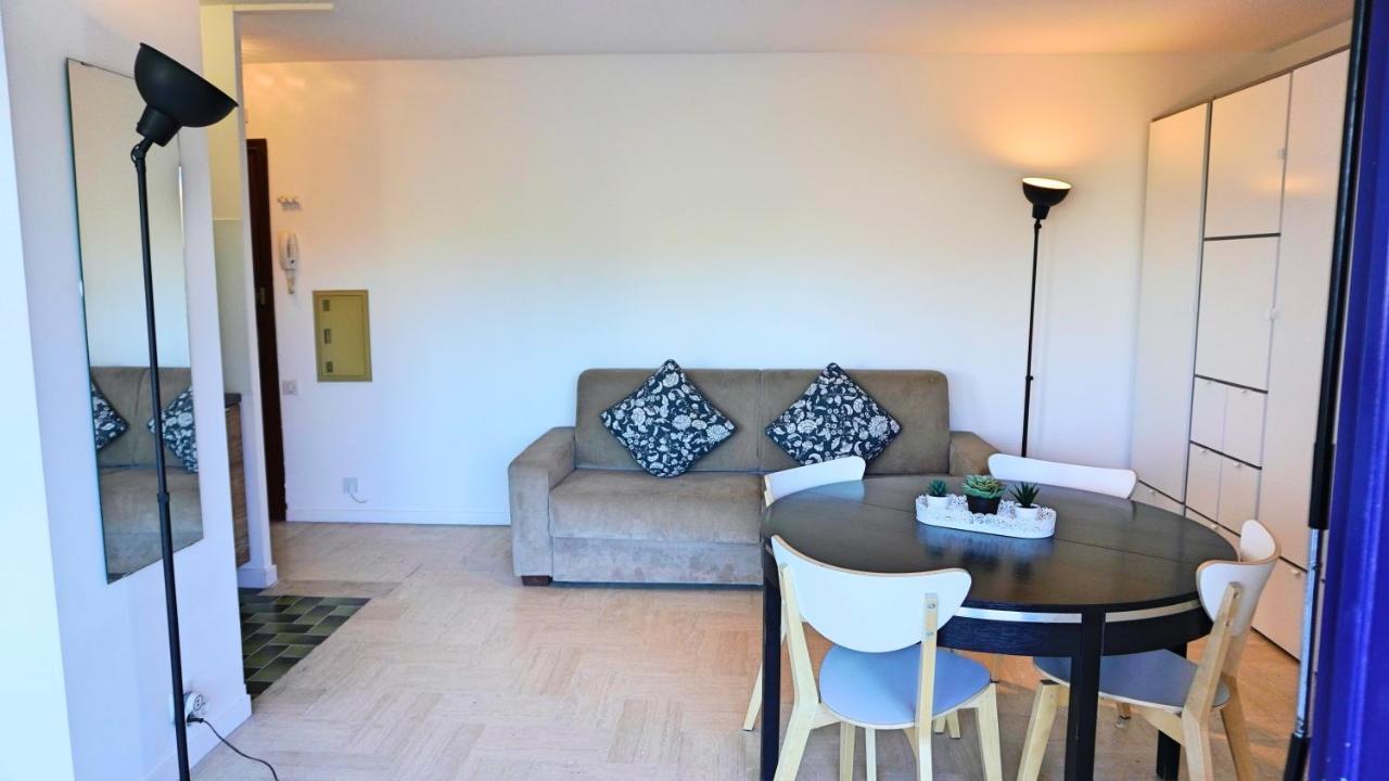 Residence Islette Du Riou Avec Piscine By Palmazur Mandelieu エクステリア 写真